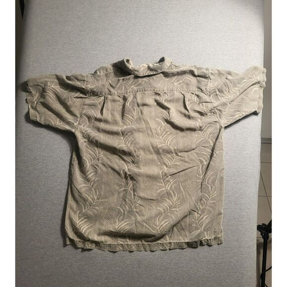 Tommy Bahama Shirt Mens Biege L Hawaiian 100% Silk Aloha Leaves Camp Tropical - Picture 2 of 13